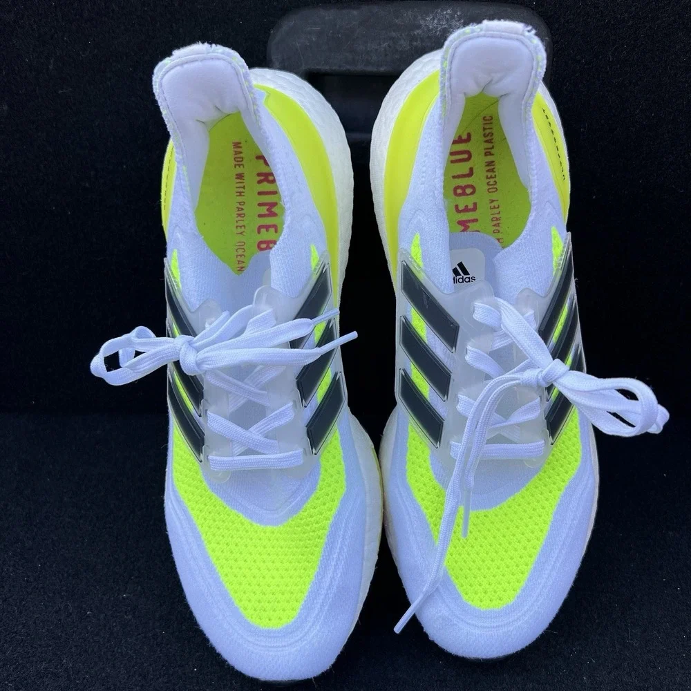 Men's Adidas UltraBoost 21 Running Shoes White / Black / Yellow Sz 8 FY0377